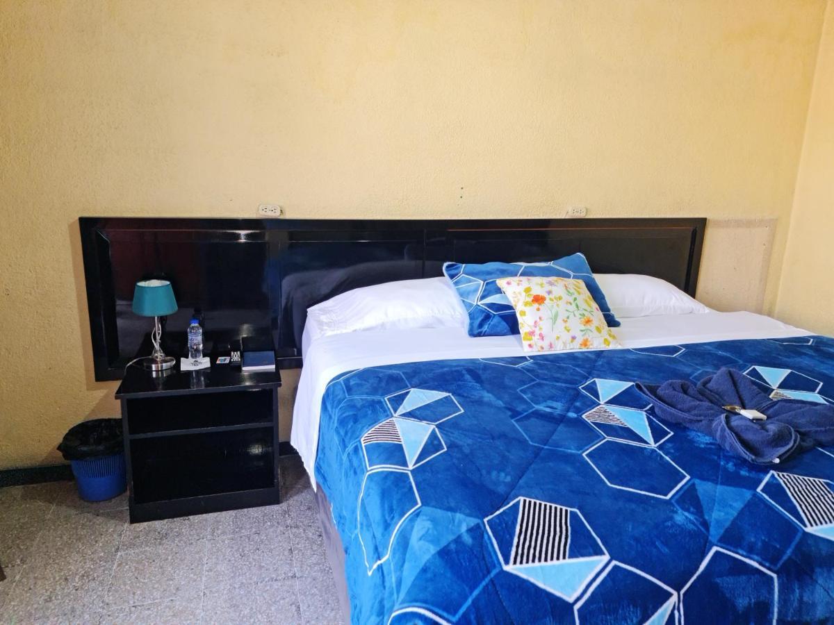 Hotel Kasa Kamelot Las Rosas Quetzaltenango Zewnętrze zdjęcie