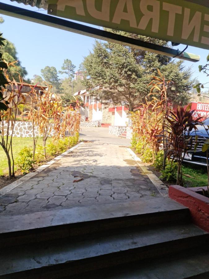 Hotel Kasa Kamelot Las Rosas Quetzaltenango Zewnętrze zdjęcie